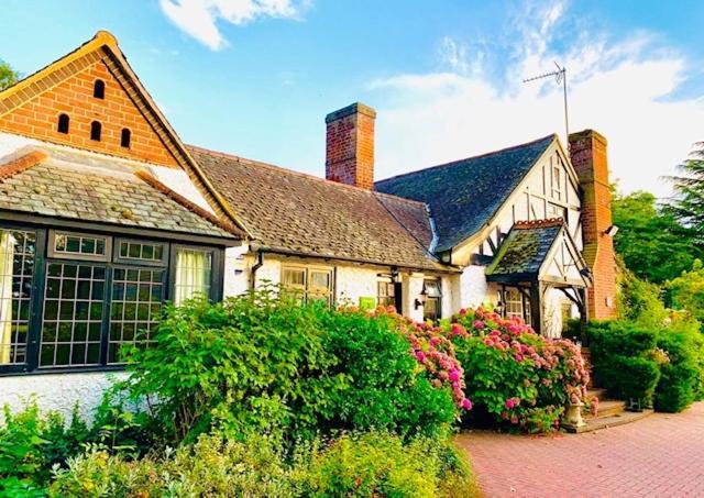 The Stanwick Hotel Extérieur photo